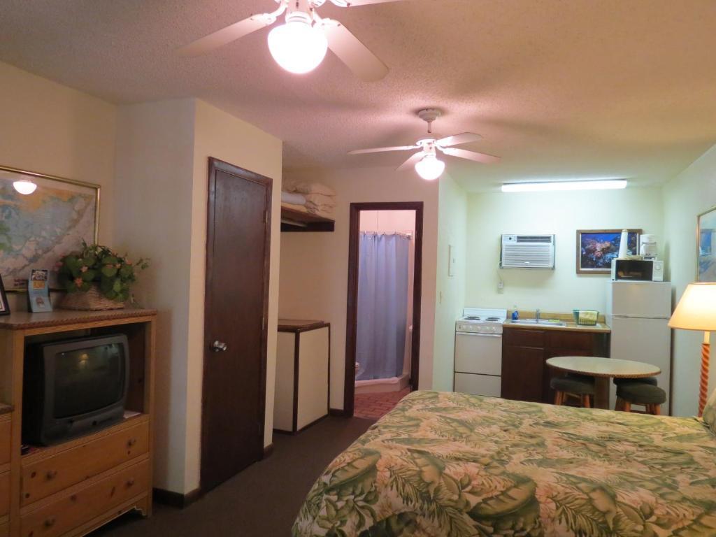 Ed & Ellen'S Lodgings Key Largo Motel Exterior foto